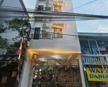 Dijual Kost DG Roi Tinggi di jalan Alpukat 3