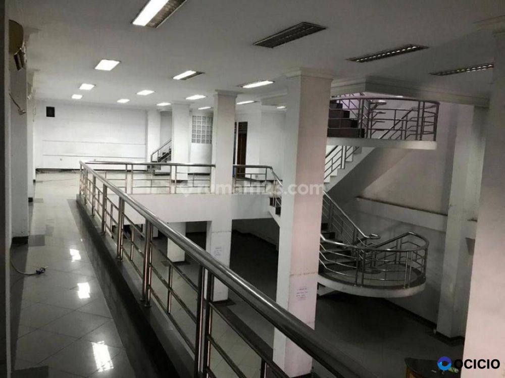 Disewakan Ruko Gandeng di Jl. KH Hasyim Ashari, Petojo Utara, Gambir