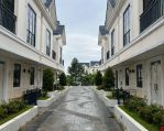 thumbnail-dijual-rumah-di-cluster-margonite-lavon-2-swancity-tangerang-0