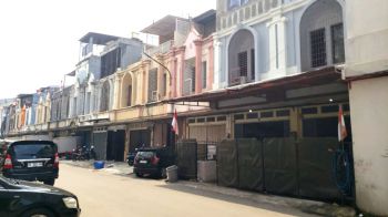 Dijual Cepat Ruko Gandeng di Taman Palem Lestari, Ruko Pelangi, Jakarta Barat