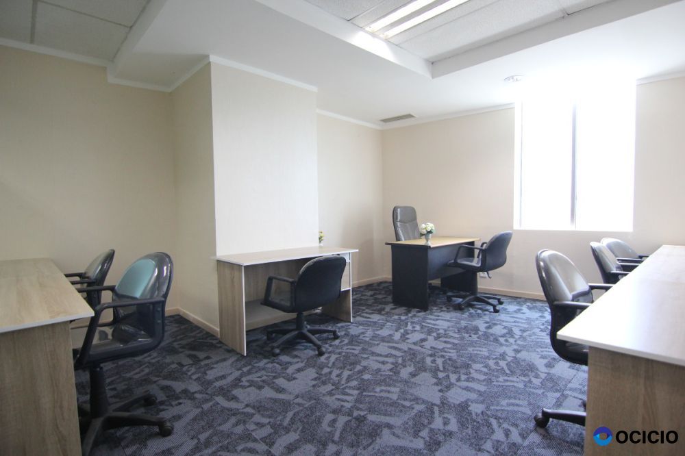 Sewa Kantor Serviced Office unit C